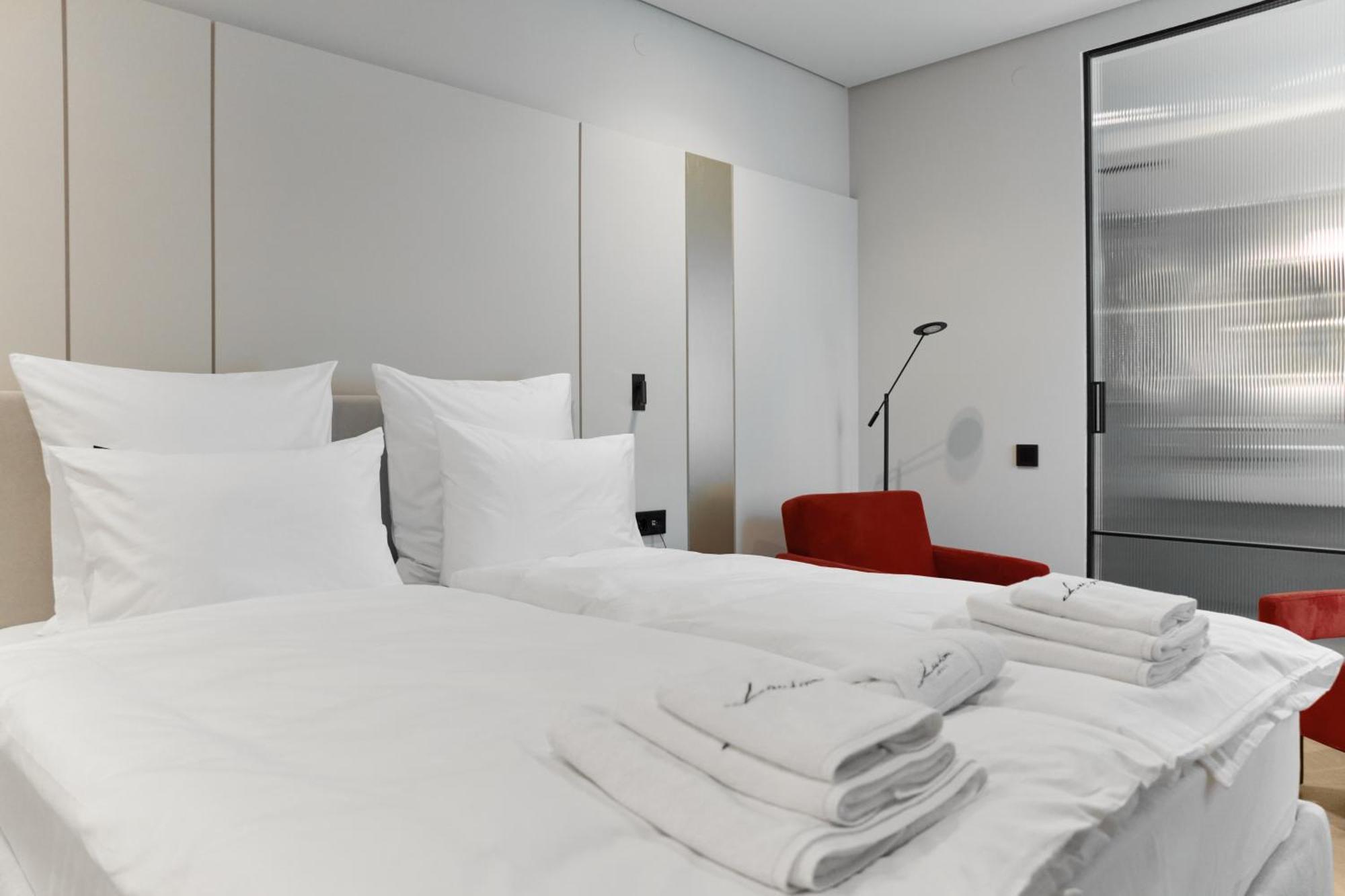 Hotel Laudon Uzhhorod Luaran gambar