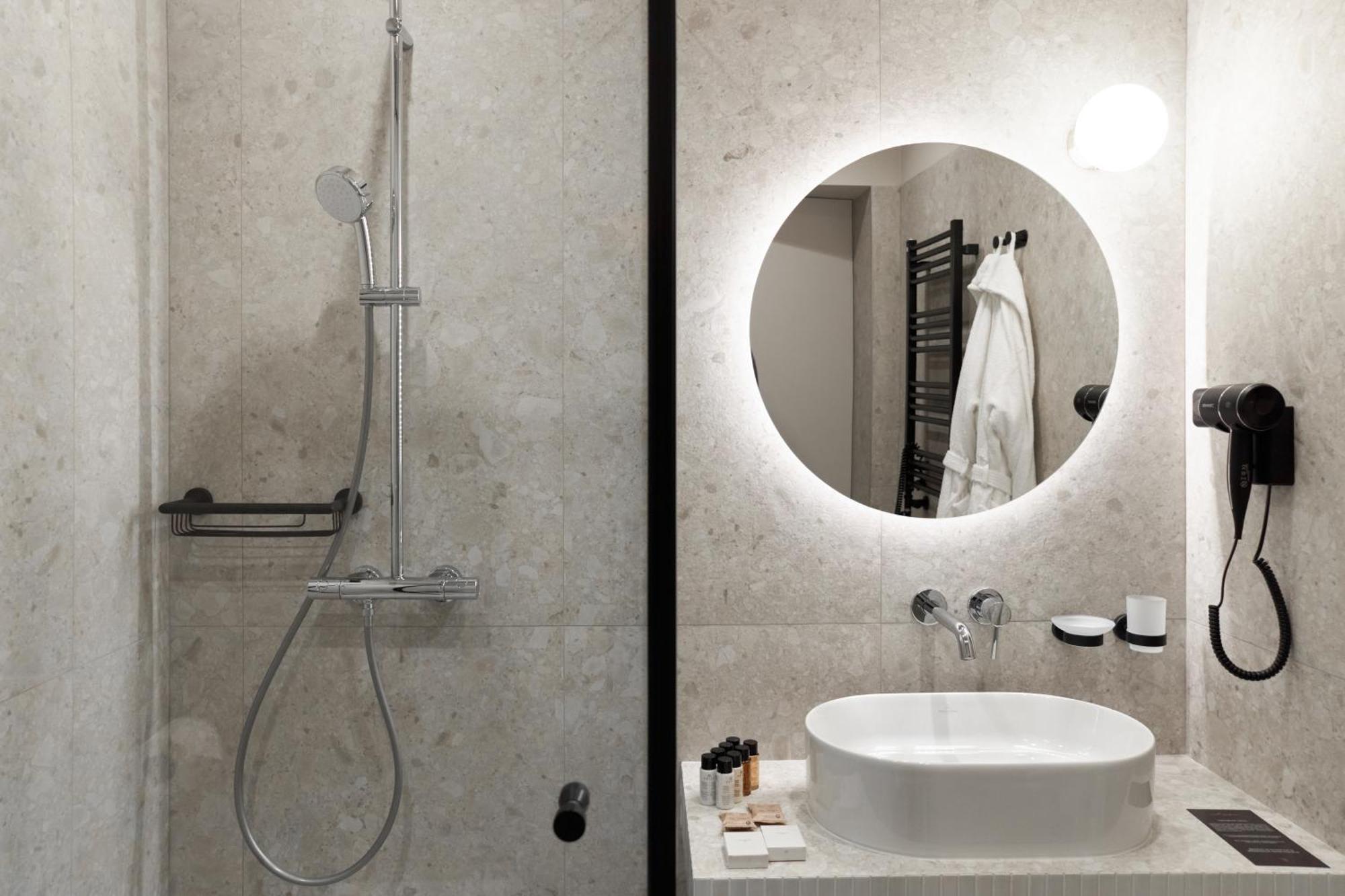 Hotel Laudon Uzhhorod Luaran gambar